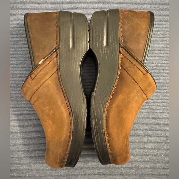 Dansko Professional Antique Brown Oiled Clog - New Never Worn SZ 38 No Box - Picture 2 of 5